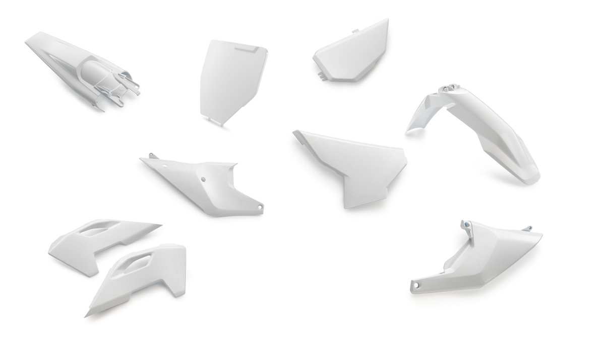 Plastic parts kit