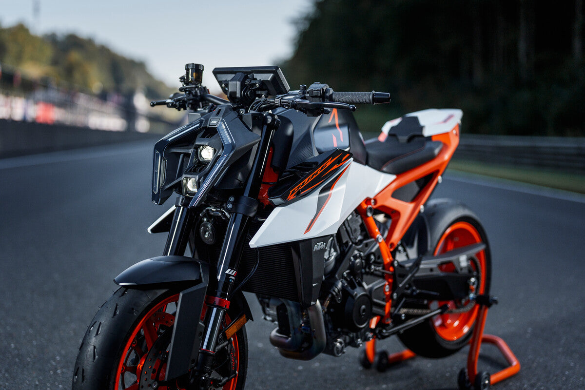 KTM 990 DUKE R | 5" TFT | 4 ÅR GARANTI | RÅ!