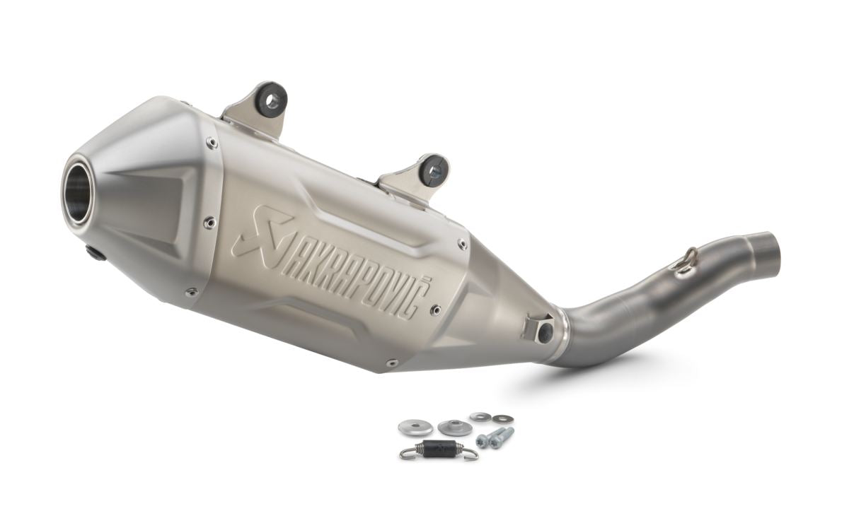 Akrapovic Slip on - line