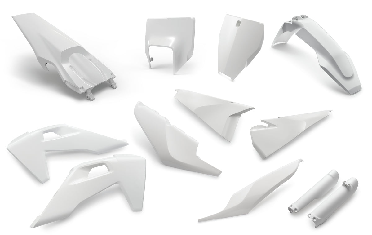 PLASTIC PARTS KIT