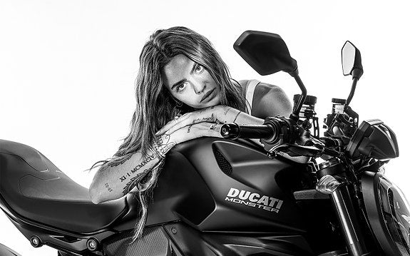 Ducati Monster Dark /  NYHET