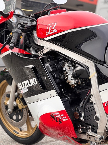 Suzuki GSX-R 750 | MEGET FLOTT | FØRSTE MANN |