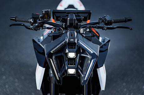 KTM 990 DUKE R /5" TFT/4 ÅR GARANTI/ 3.99% RENTEKAMPANJE /FREE TECHPACK