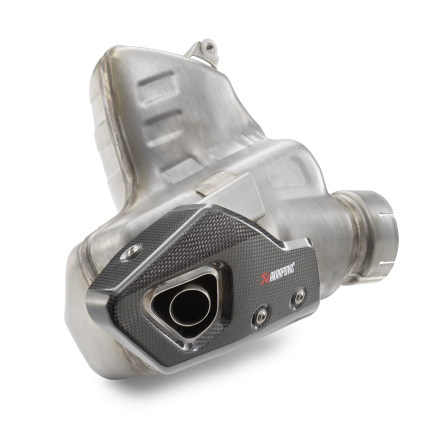 "Akrapovic ""Slip-On Line"""