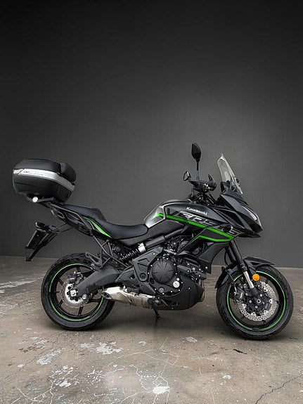 Kawasaki Versys 650 | LAV KM STAND | 1 EIGERS - MEGET | TOPP BOKS | ÅRLIG SERVICE UTFØRT