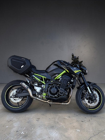 Kawasaki Z 900 | FULL-EKSOS | MEGET FIN | KOMPLETT SERVICEHISTORIKK