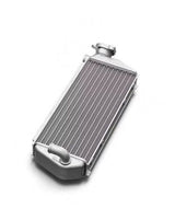 Radiator right