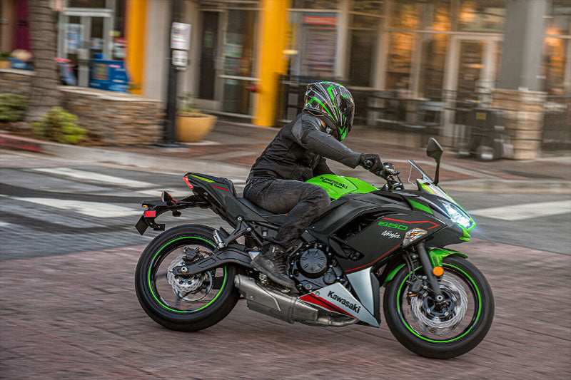 Kawasaki Ninja 650 2022