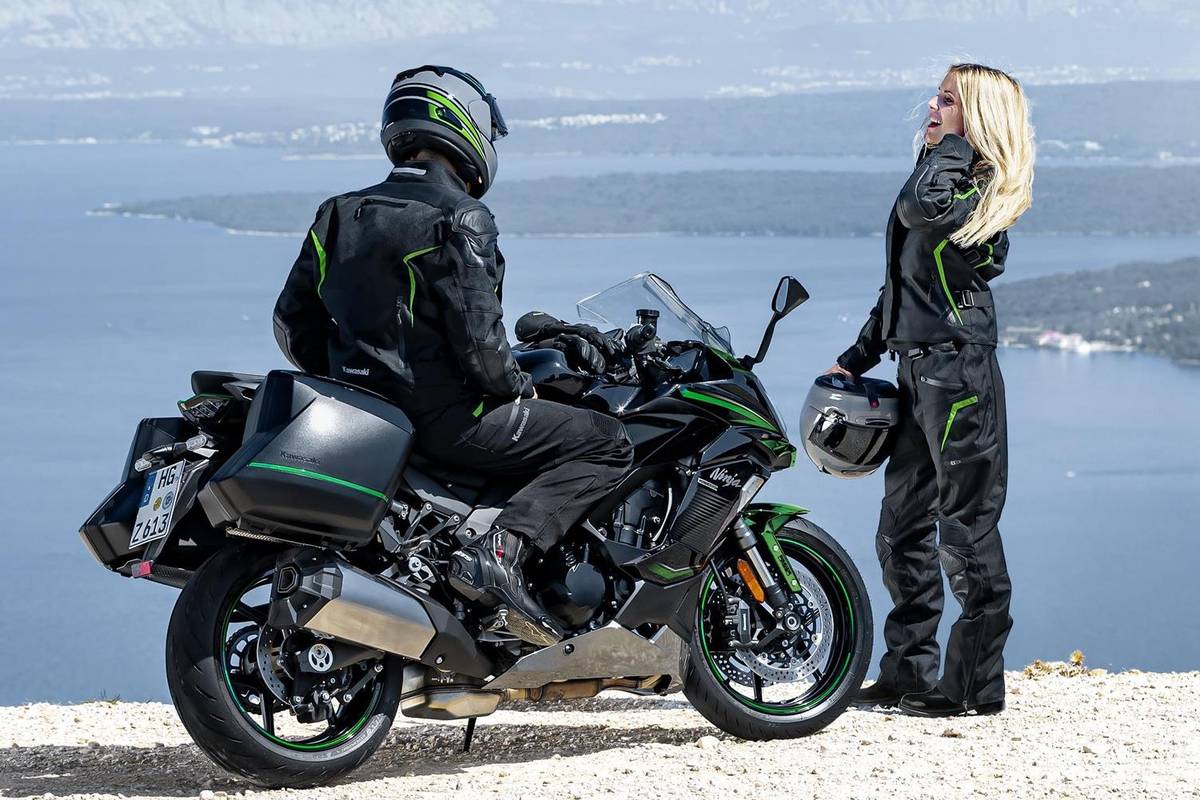Kawasaki Ninja 1000SX 2022